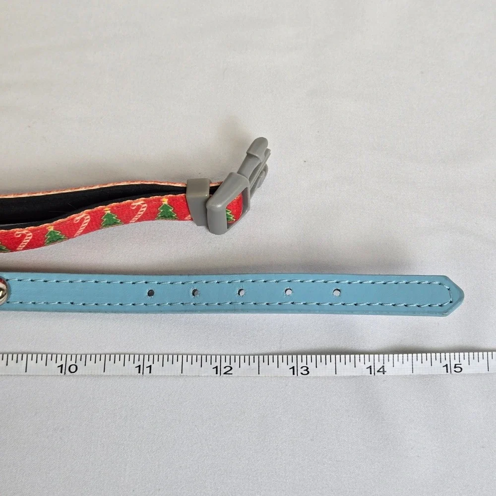 Small Dog Accessories, 2 Collars, 1 Leash,‎ Red Green Blue